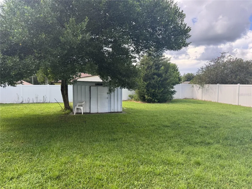 21570 SW RAINTREE STREET Dunnellon, FL 34431