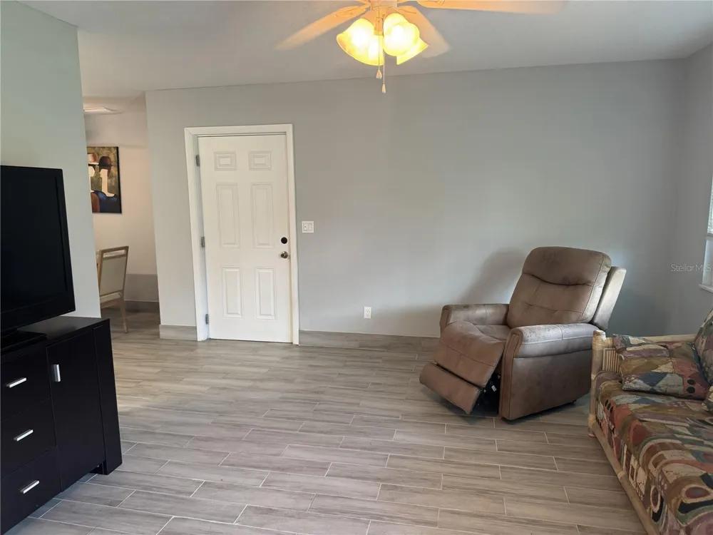 21570 SW RAINTREE STREET Dunnellon, FL 34431