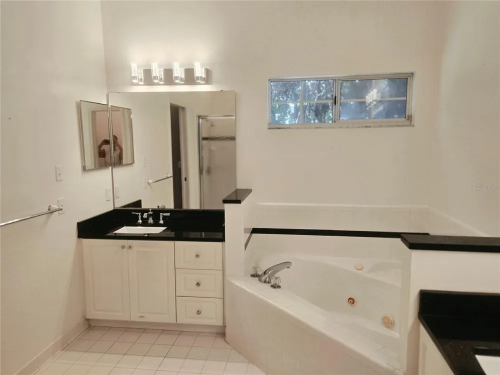 4919 NW 71ST PLACE Gainesville, FL 32653
