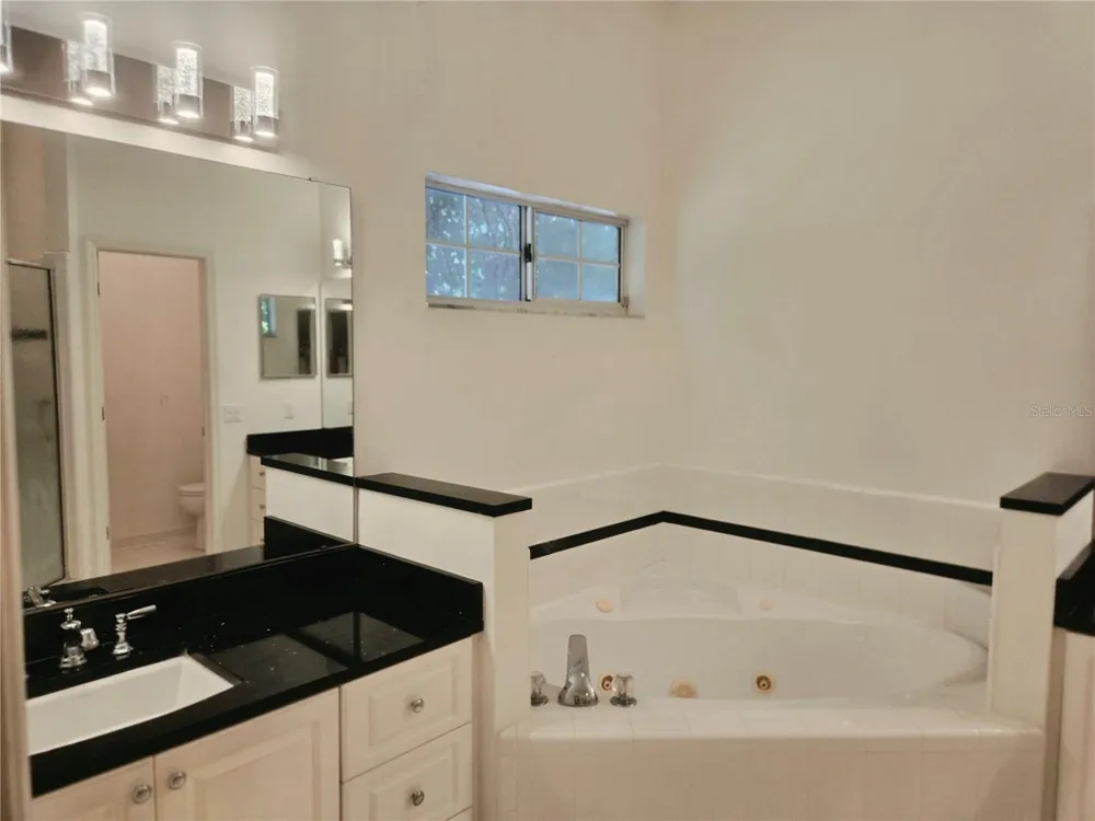4919 NW 71ST PLACE Gainesville, FL 32653