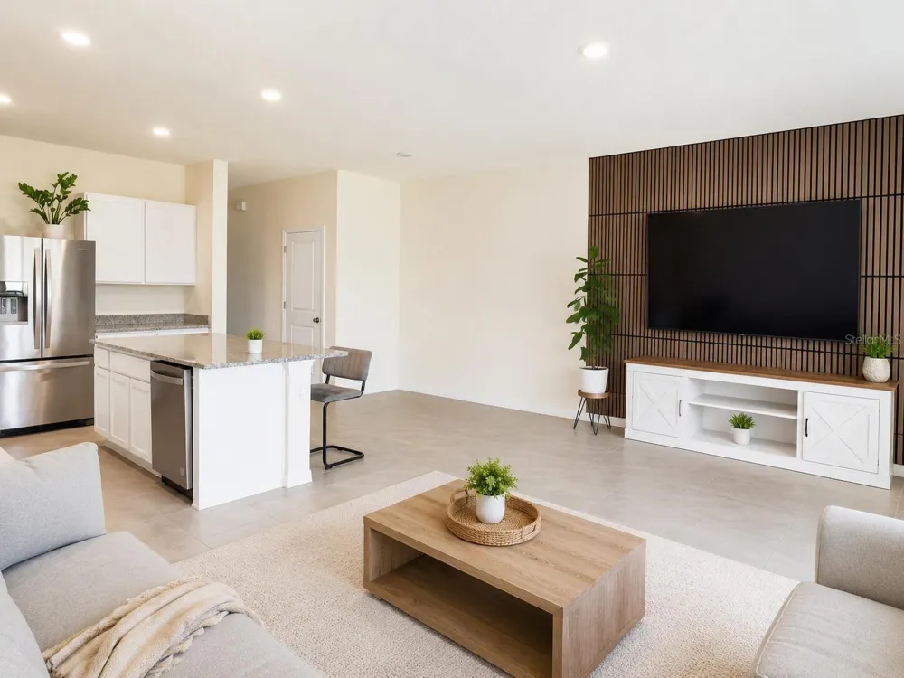 9252 ROCK HARBOUR WAY Tampa, FL 33637