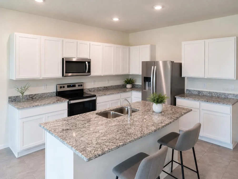 9252 ROCK HARBOUR WAY Tampa, FL 33637