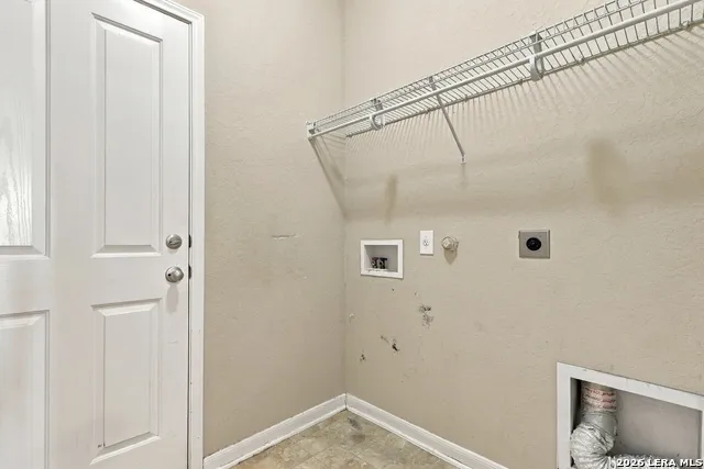 5307 CARAWAY BND Leon Valley, TX 78238