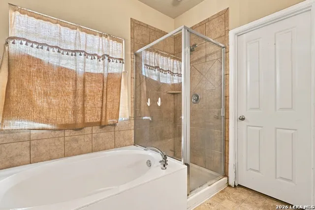 5307 CARAWAY BND Leon Valley, TX 78238