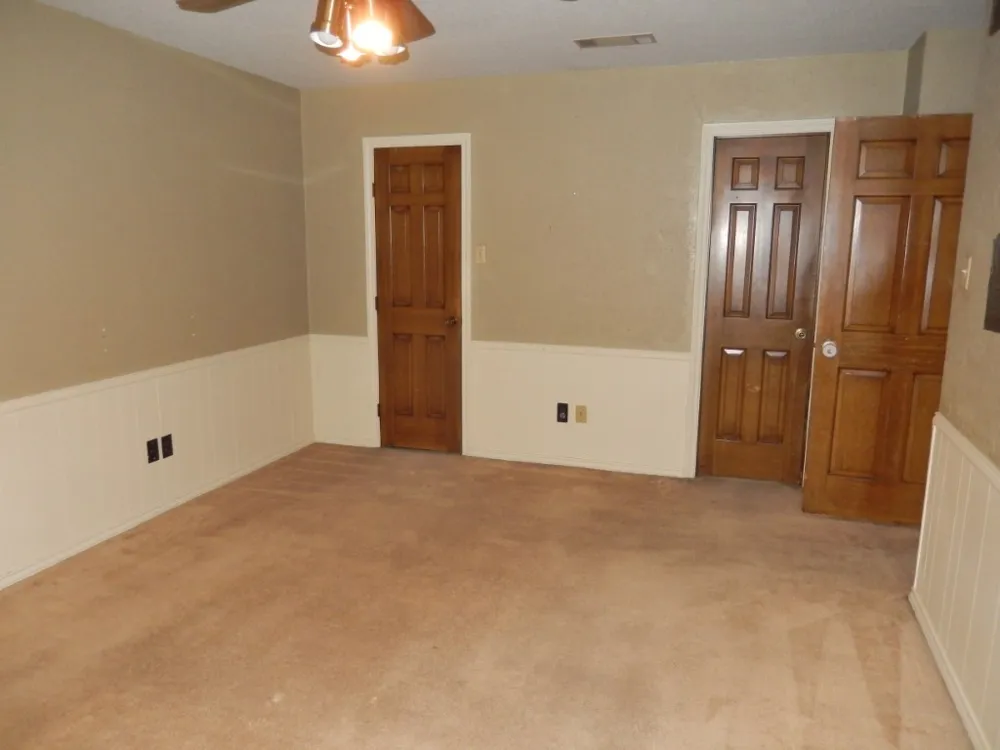 9023 Glen Springs Circle Dallas, TX 75243
