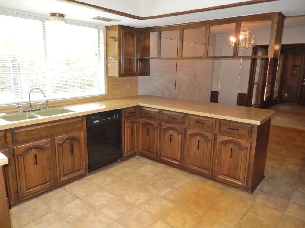 9023 Glen Springs Circle Dallas, TX 75243