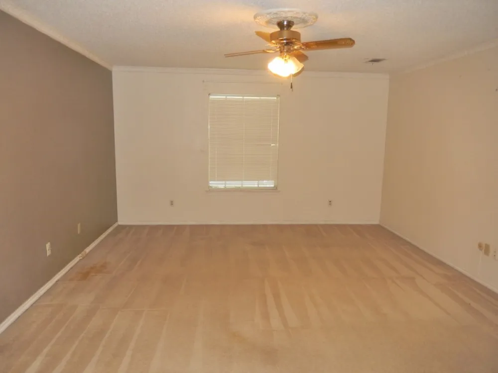 9023 Glen Springs Circle Dallas, TX 75243