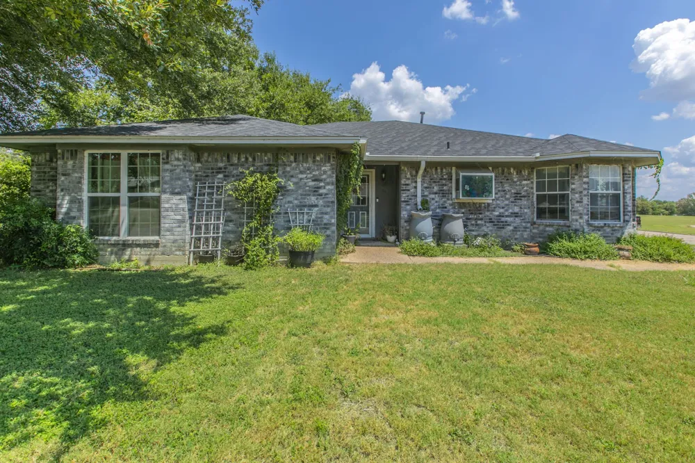 1936 Post Oak Drive Waco, TX 76705
