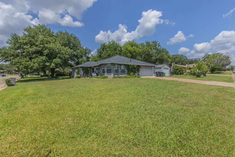 1936 Post Oak Drive Waco, TX 76705