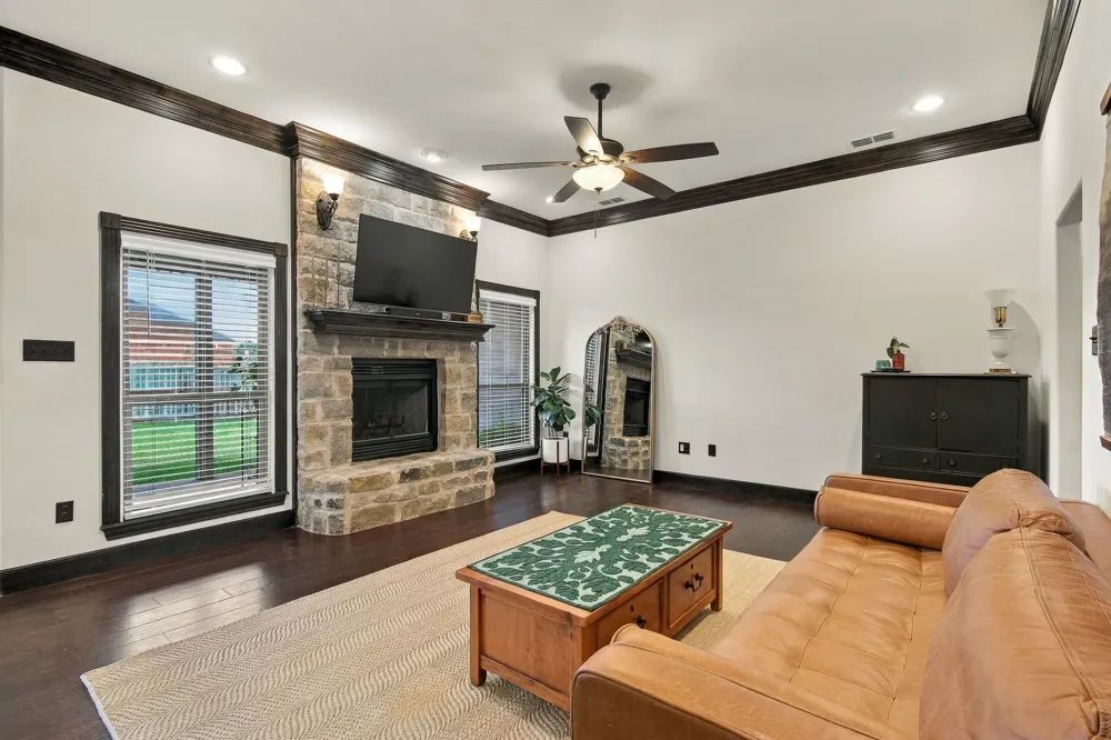 866 Great Waters Drive Abilene, TX 79602