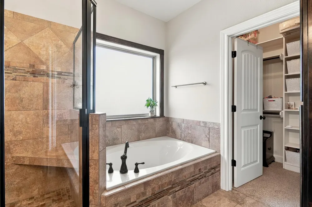 866 Great Waters Drive Abilene, TX 79602