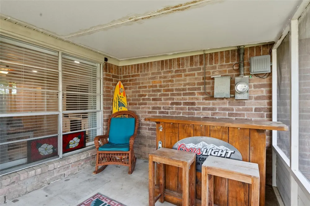 2205 Buchanan Drive Baytown, TX 77520