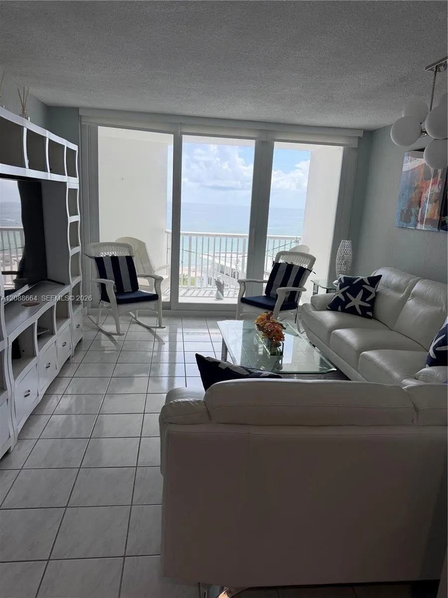 5401 Collins Ave #826 Miami Beach, FL 33140