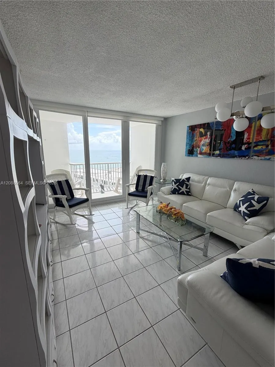 5401 Collins Ave #826 Miami Beach, FL 33140