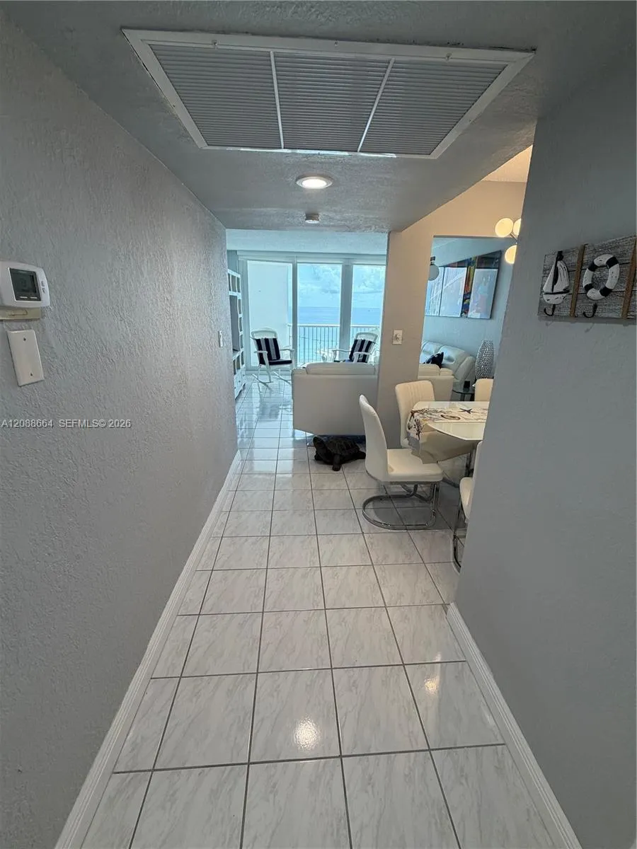 5401 Collins Ave #826 Miami Beach, FL 33140