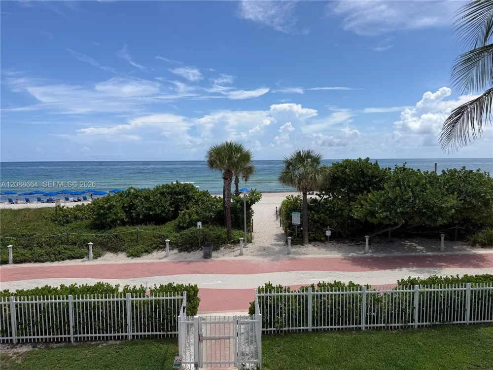 5401 Collins Ave #826 Miami Beach, FL 33140