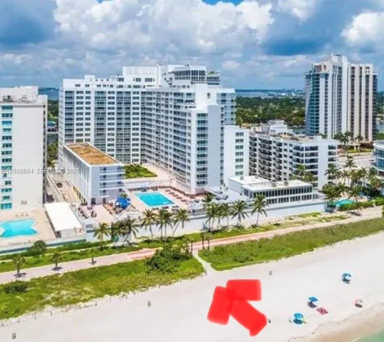 5401 Collins Ave #826 Miami Beach, FL 33140