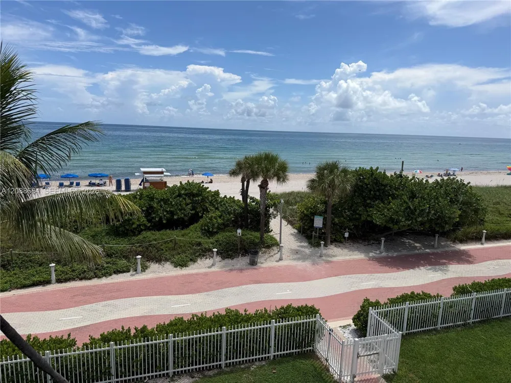5401 Collins Ave #826 Miami Beach, FL 33140