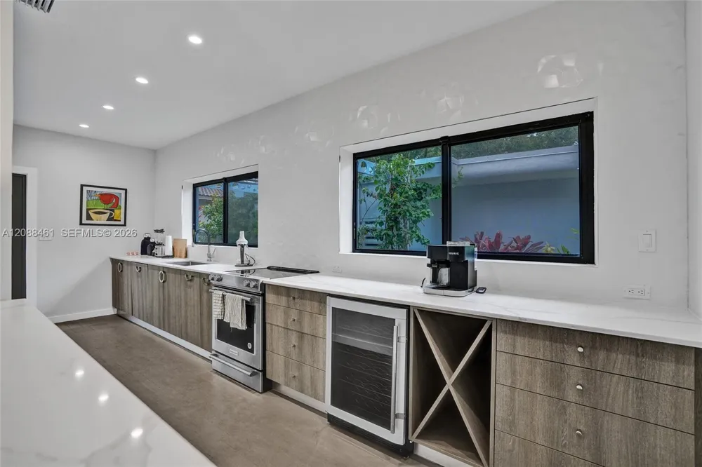 1064 NE 97th St Miami Shores, FL 33138