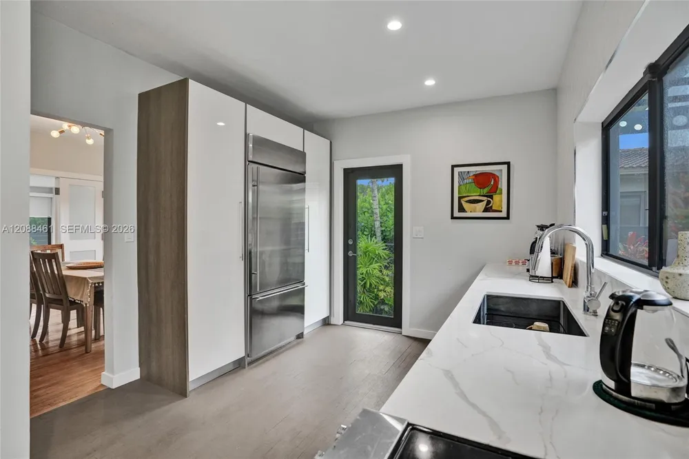 1064 NE 97th St Miami Shores, FL 33138