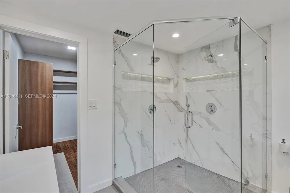 1064 NE 97th St Miami Shores, FL 33138