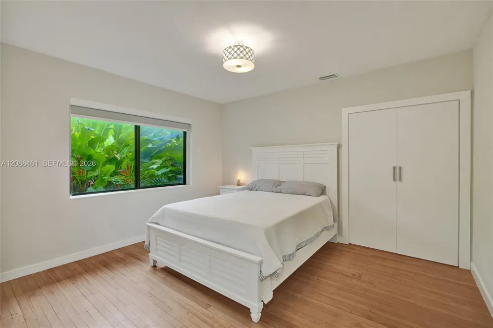 1064 NE 97th St Miami Shores, FL 33138