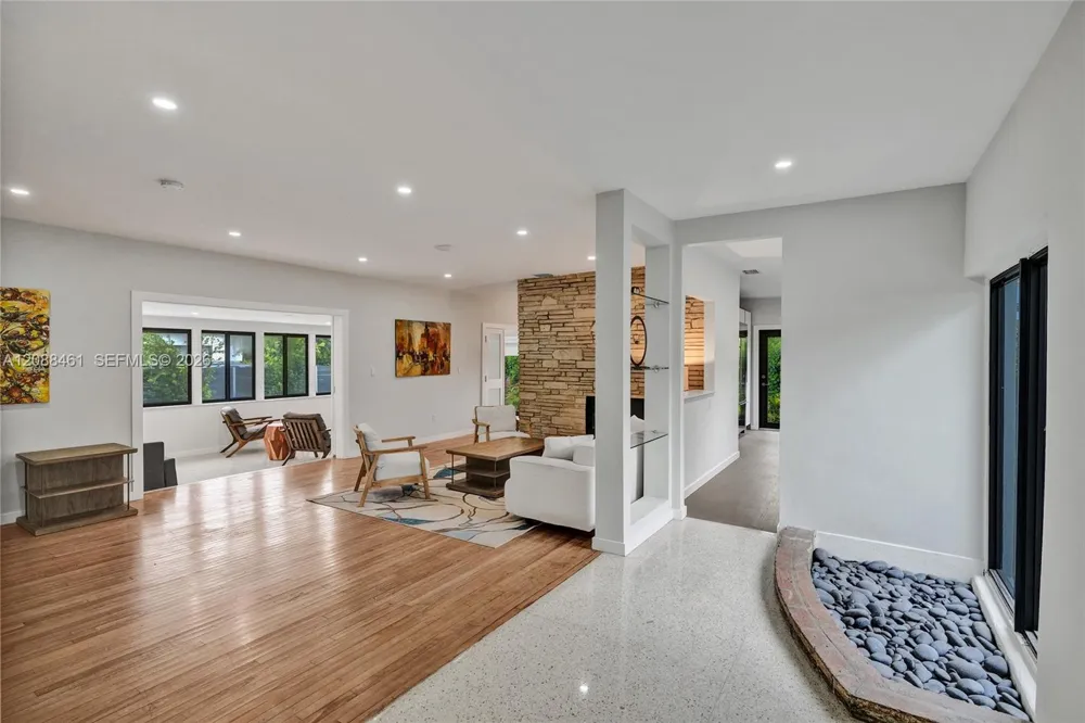 1064 NE 97th St Miami Shores, FL 33138