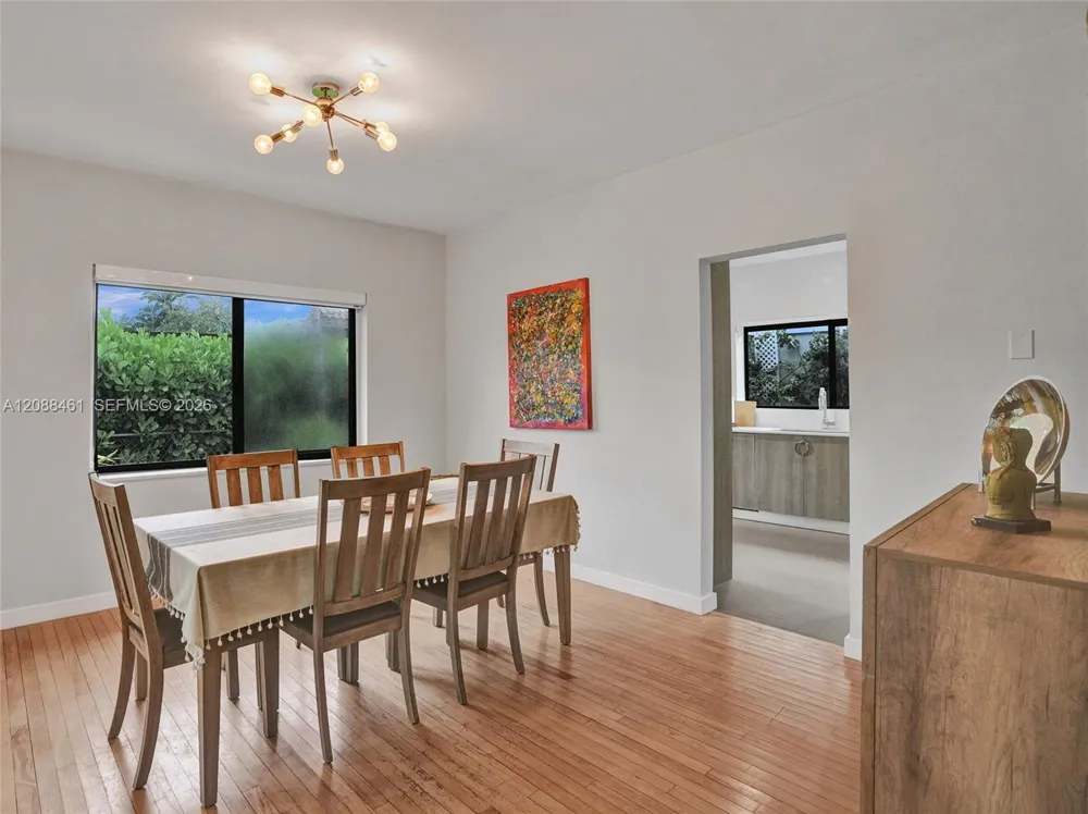 1064 NE 97th St Miami Shores, FL 33138