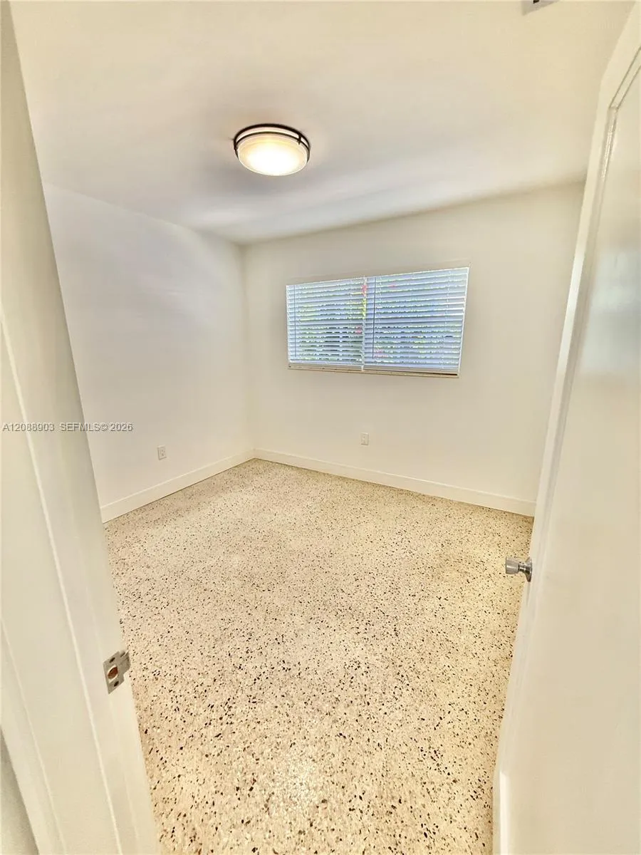 3050 NW 20th St #2 Miami, FL 33142