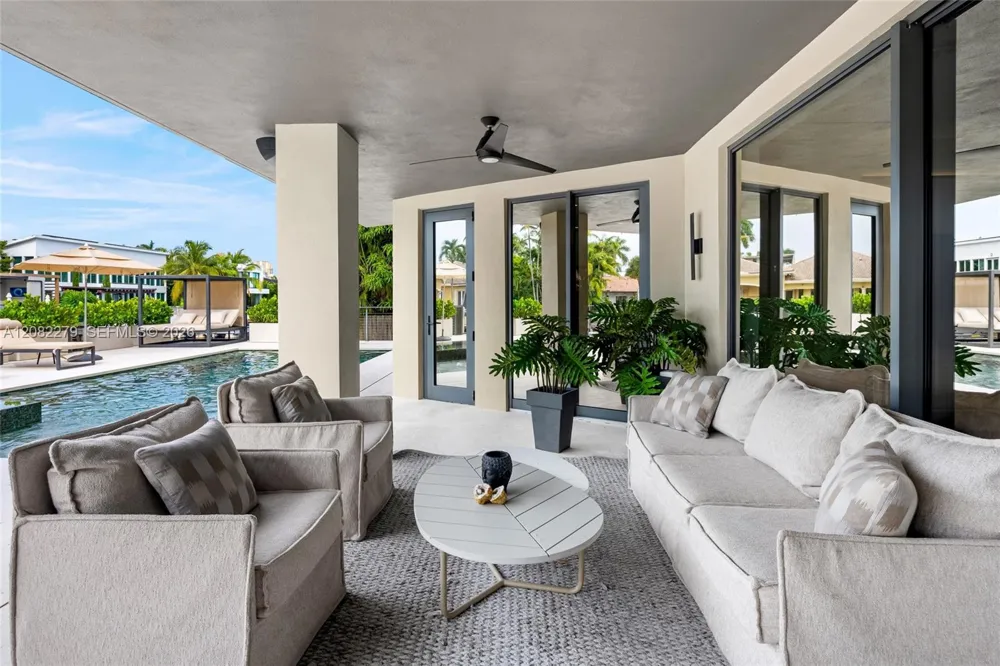 Address Not Shown North Miami Beach, FL 33160