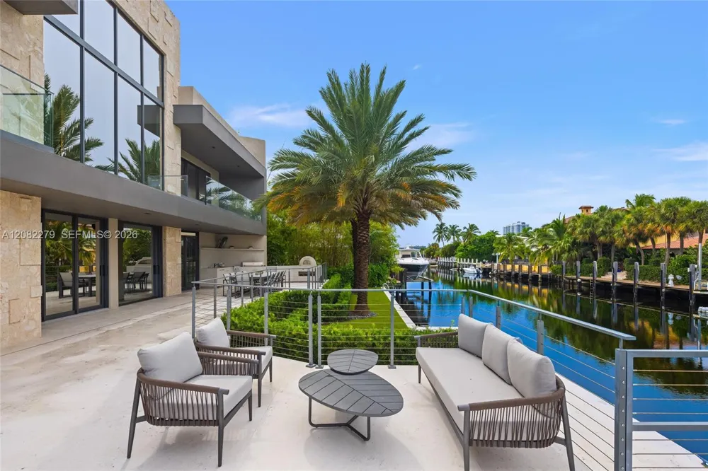 Address Not Shown North Miami Beach, FL 33160