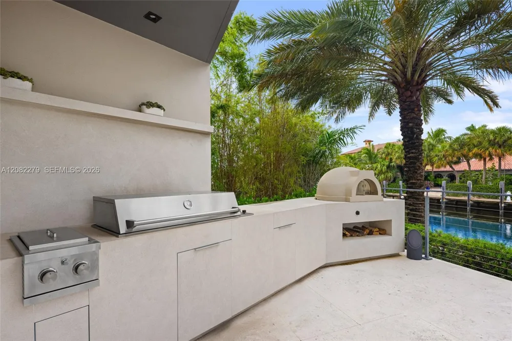 Address Not Shown North Miami Beach, FL 33160