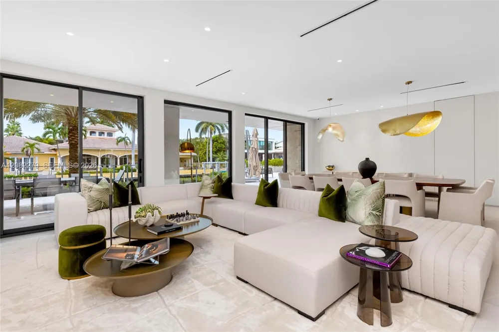 Address Not Shown North Miami Beach, FL 33160