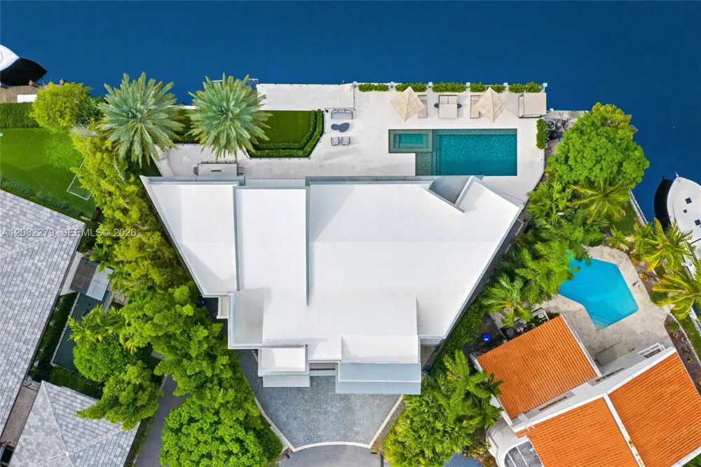 Address Not Shown North Miami Beach, FL 33160
