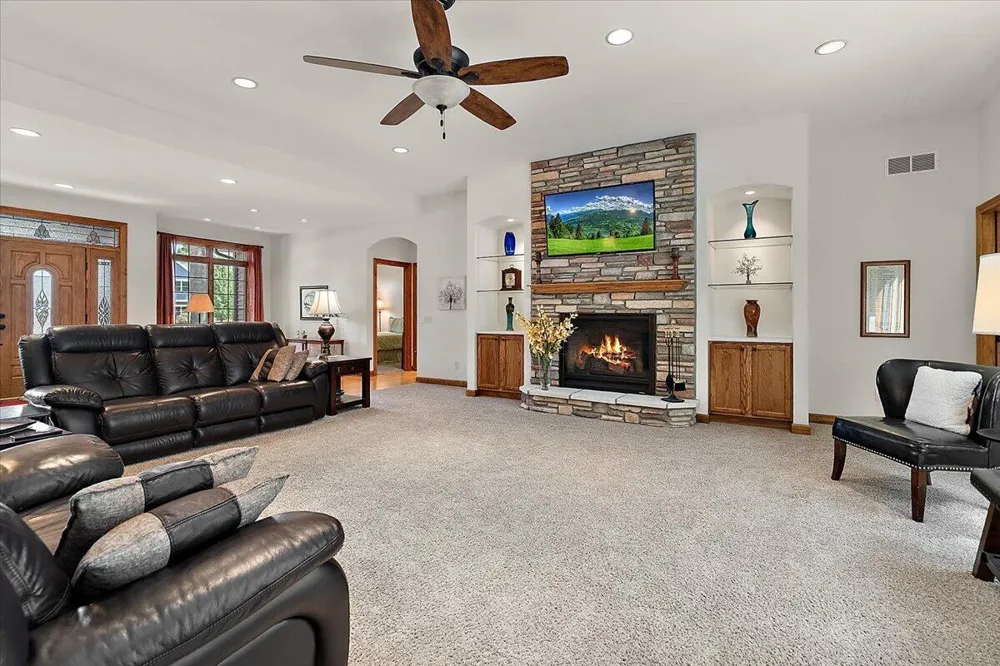 3958 Fox Woods Road St. Joseph, MI 49085