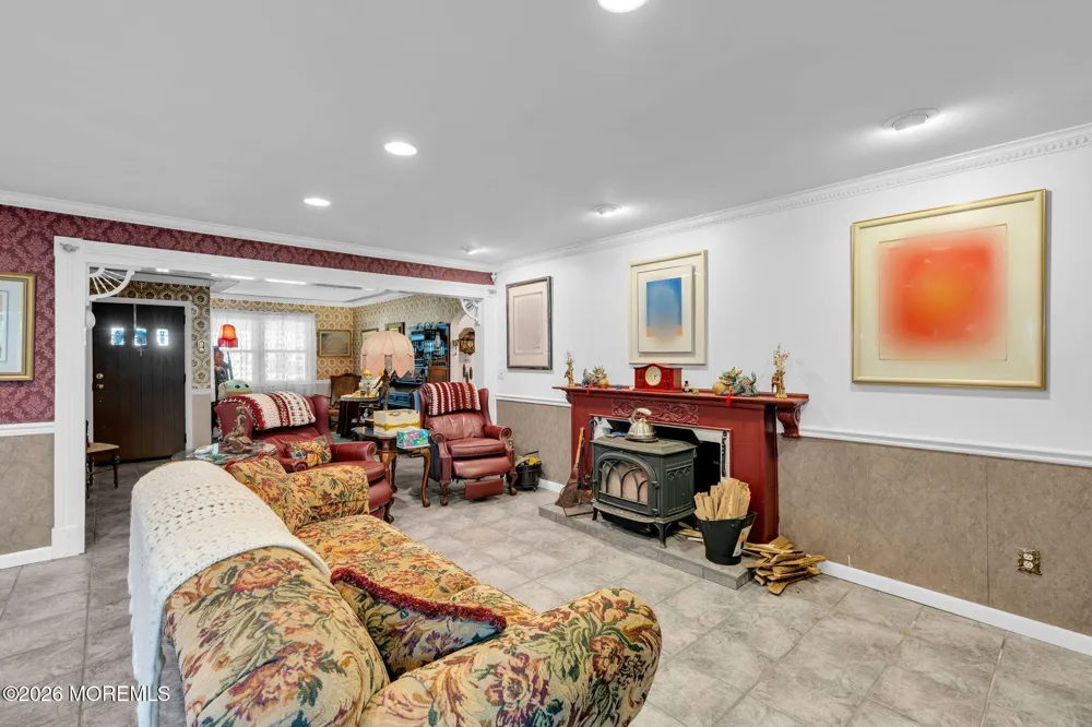 324 Lakewood Road Neptune Township, NJ 07753