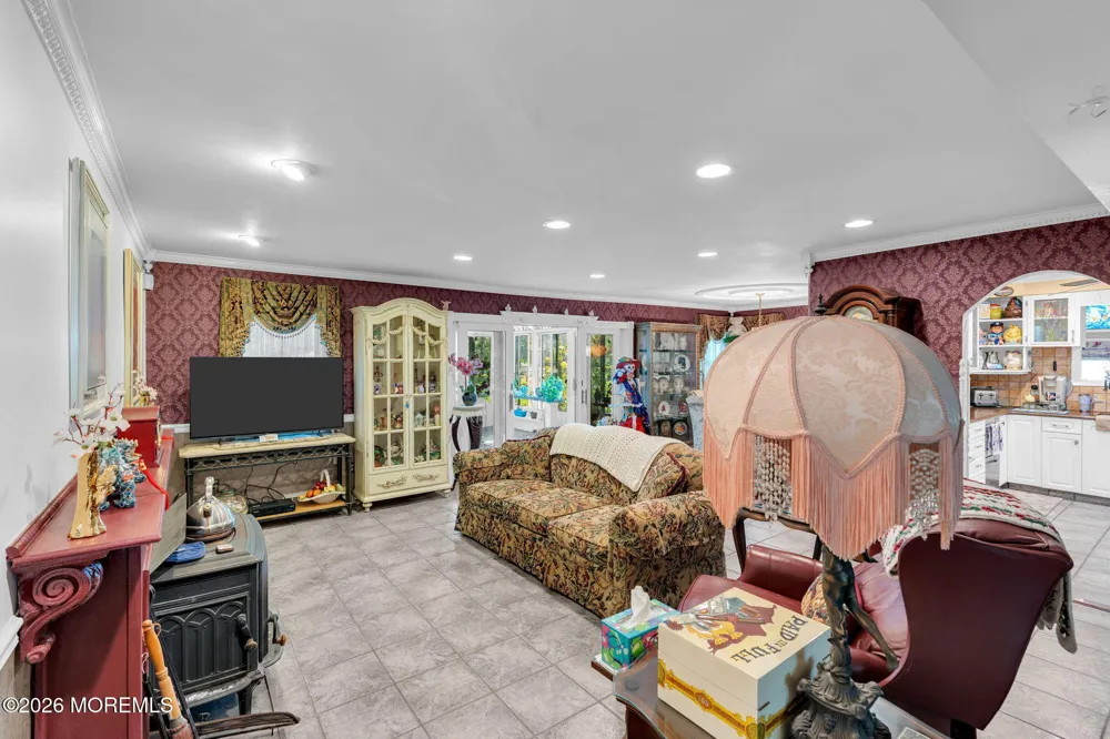 324 Lakewood Road Neptune Township, NJ 07753