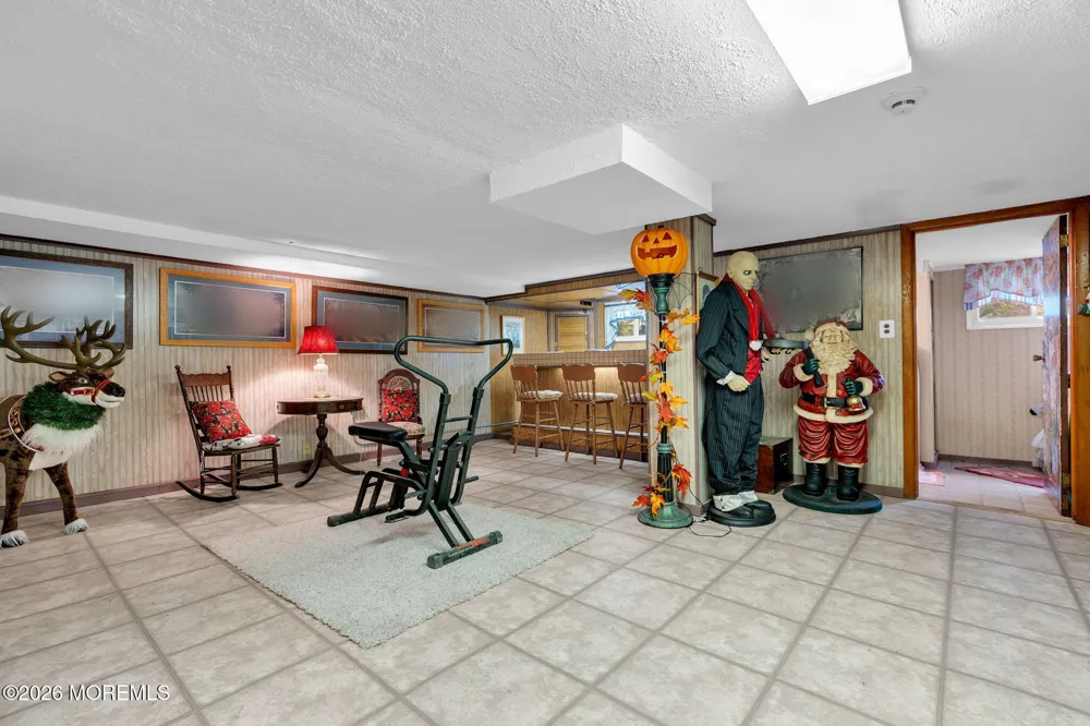 324 Lakewood Road Neptune Township, NJ 07753