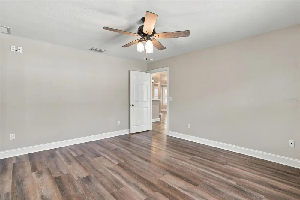 40044 AGUSTA DRIVE Lady Lake, FL 32159