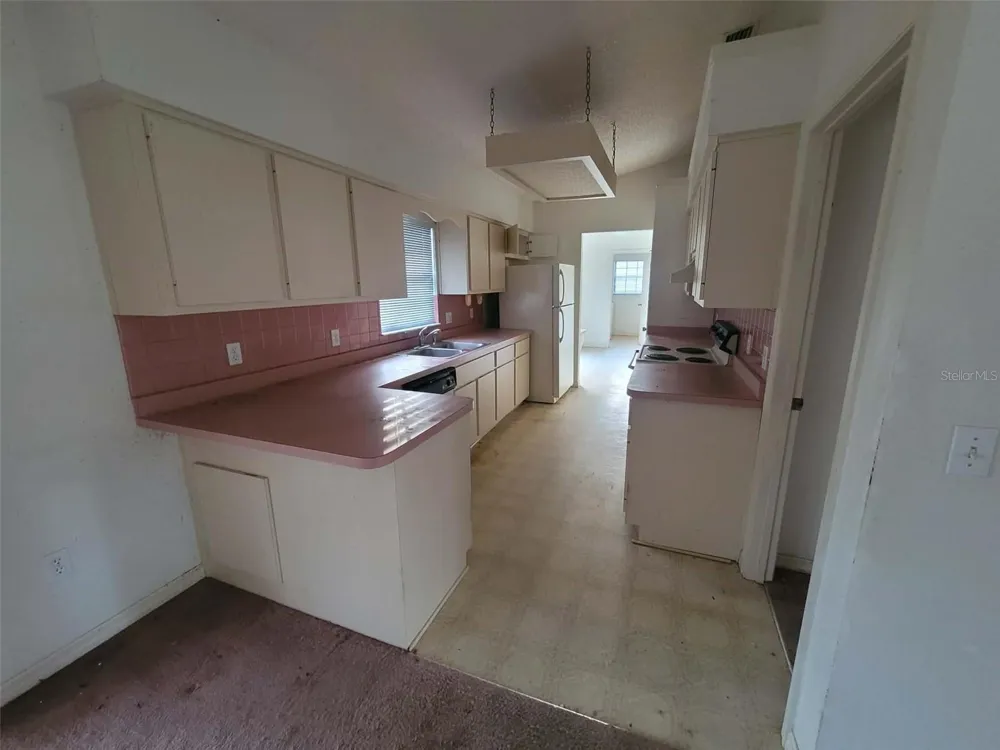 27 FIR TRAIL PASS ocala, FL 34472
