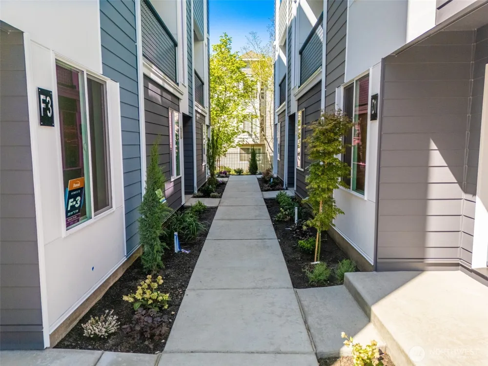 222 124th Street SW #E1 Everett, WA 98204