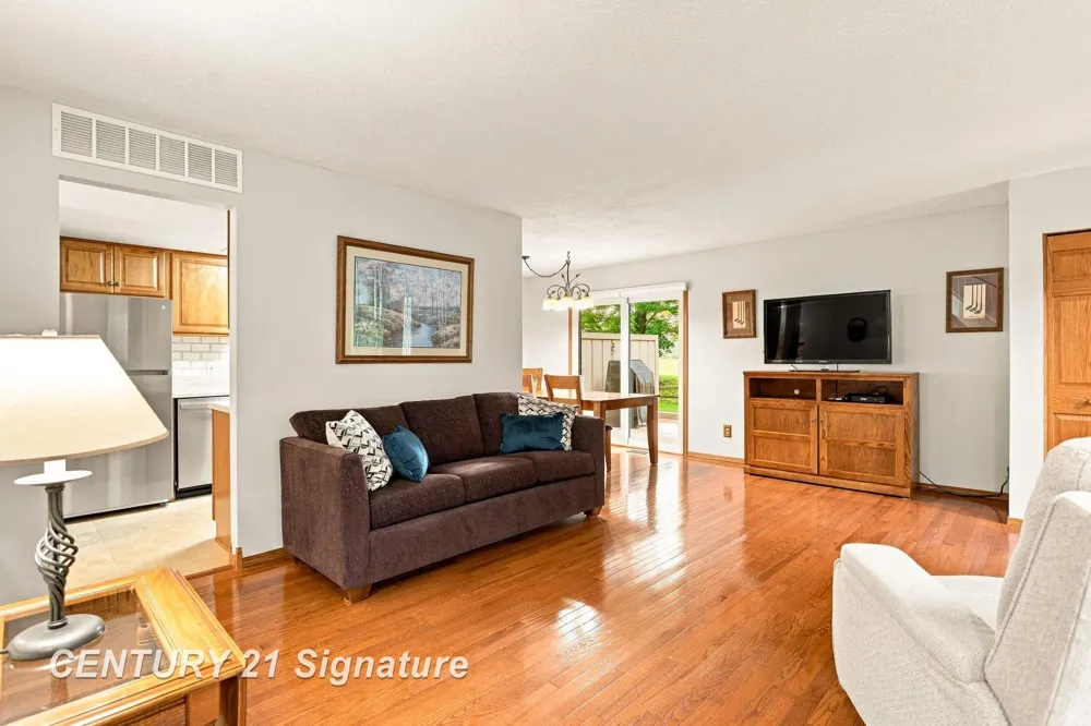 2357 Bay Woods Court Frankenlust Township, MI 48706