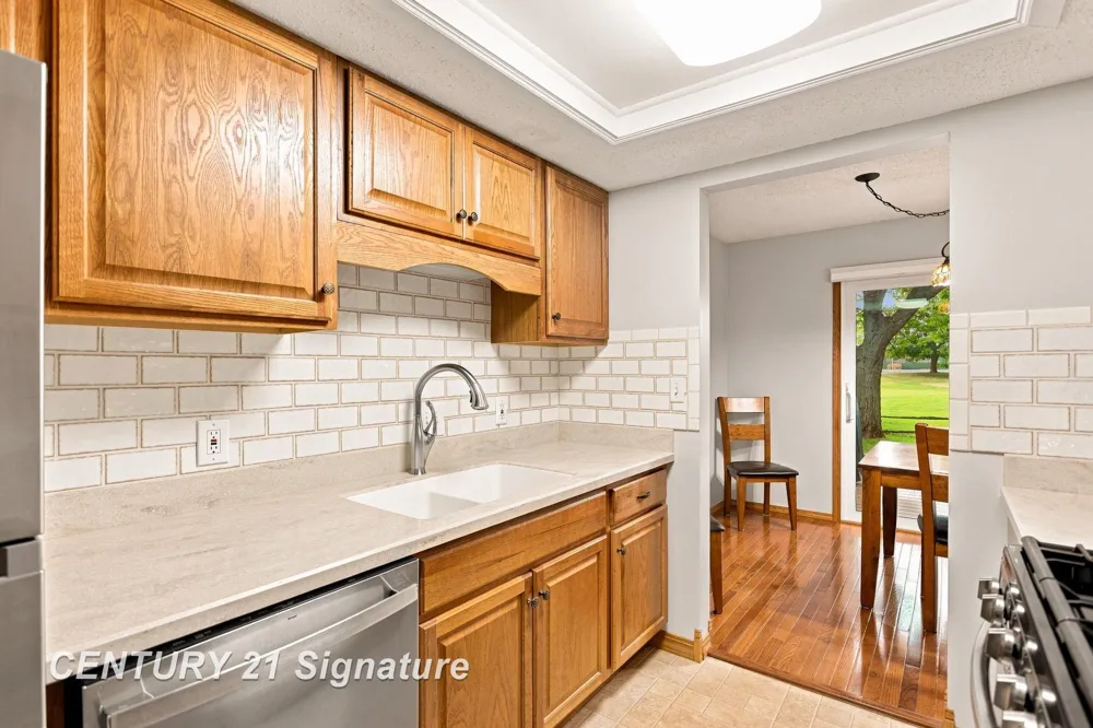 2357 Bay Woods Court Frankenlust Township, MI 48706