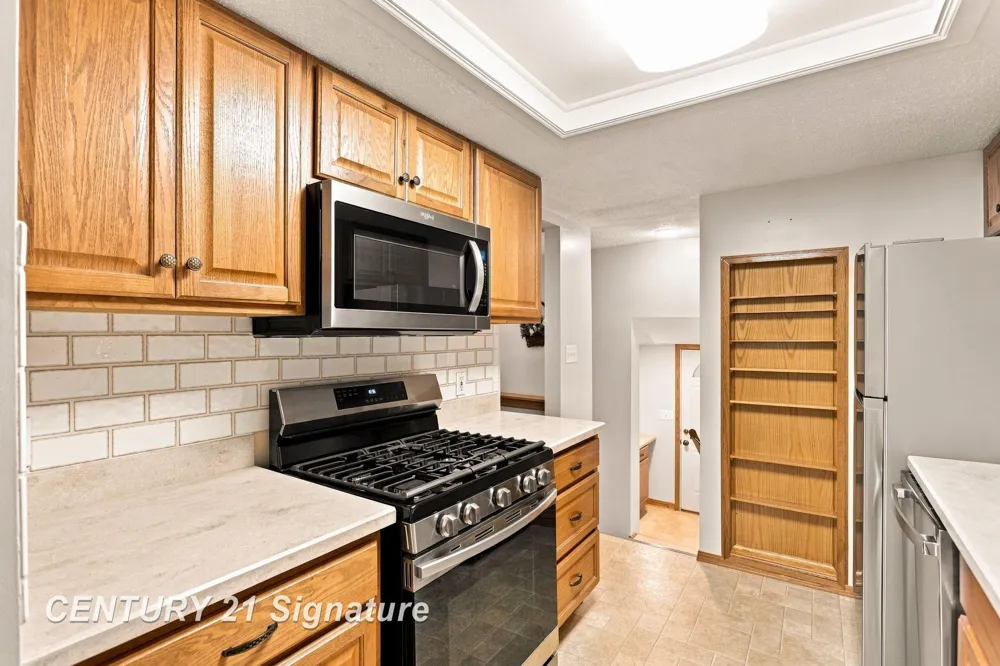 2357 Bay Woods Court Frankenlust Township, MI 48706