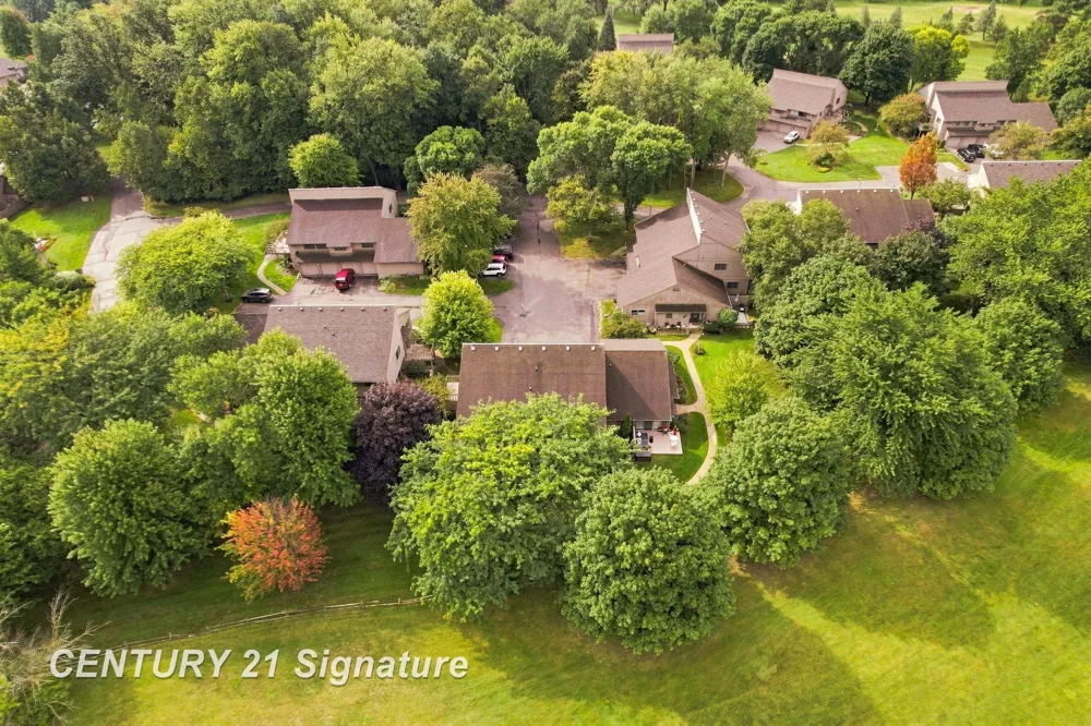 2357 Bay Woods Court Frankenlust Township, MI 48706