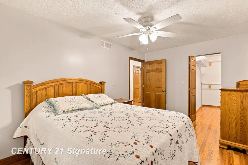 2357 Bay Woods Court Frankenlust Township, MI 48706