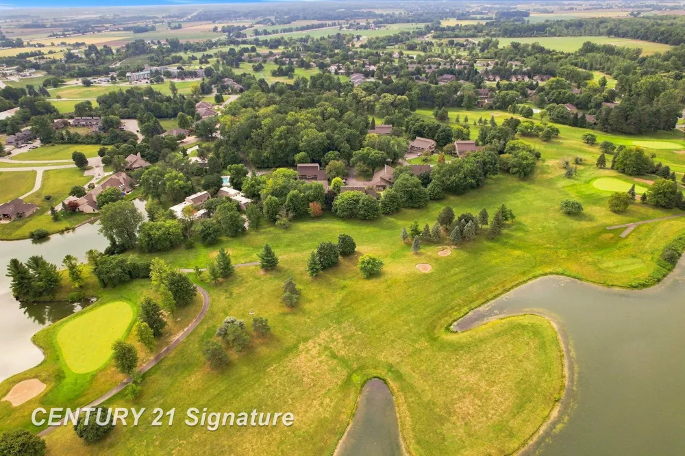 2357 Bay Woods Court Frankenlust Township, MI 48706