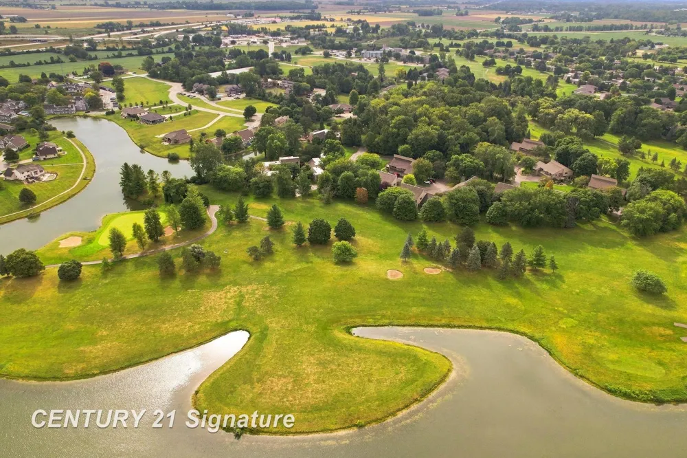 2357 Bay Woods Court Frankenlust Township, MI 48706