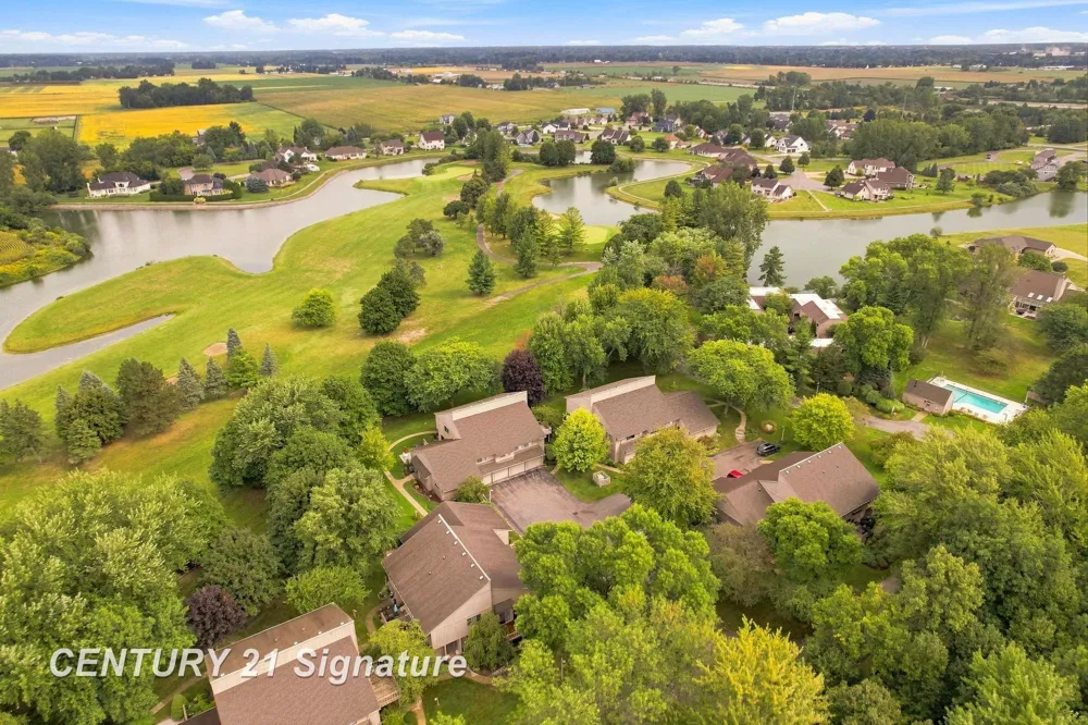 2357 Bay Woods Court Frankenlust Township, MI 48706