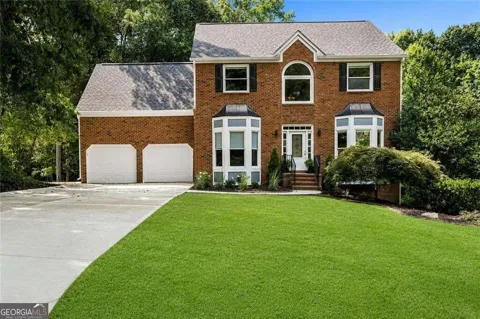4005 Southbrook CT NW